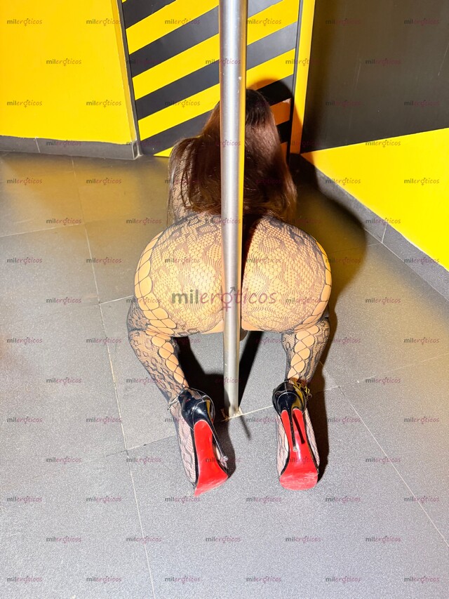 FOTOS DE HERMOSA TRANS LECHERA , YA DISPONIBLE CUENTO CON LUGAR DISFRUTAME COMPLETA