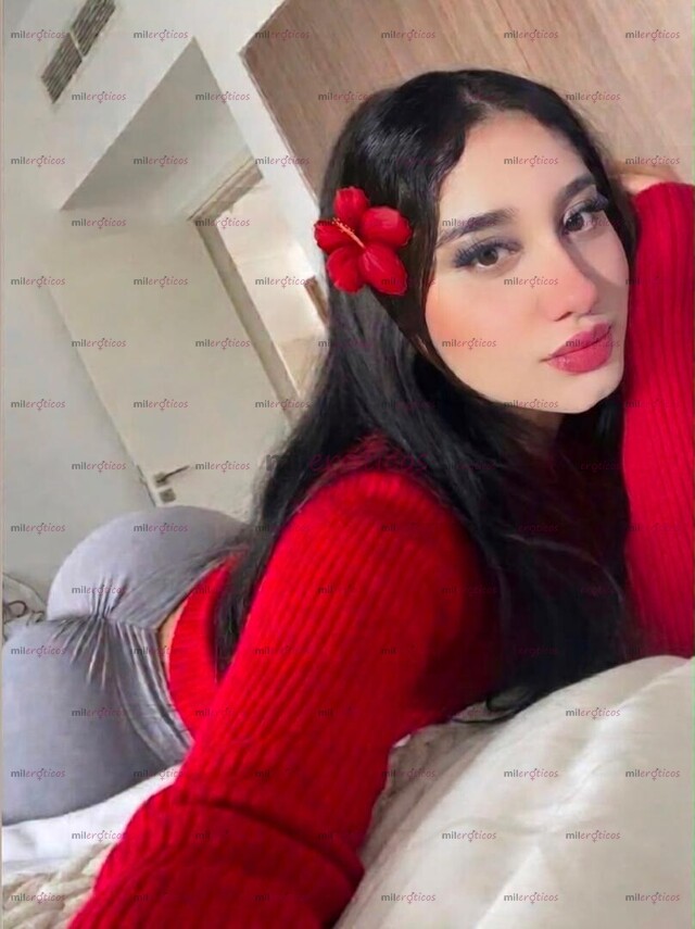 FOTOS DE DANIELA CUCUTEÑA DE 20 AÑOS BASTANTE FOGOSA