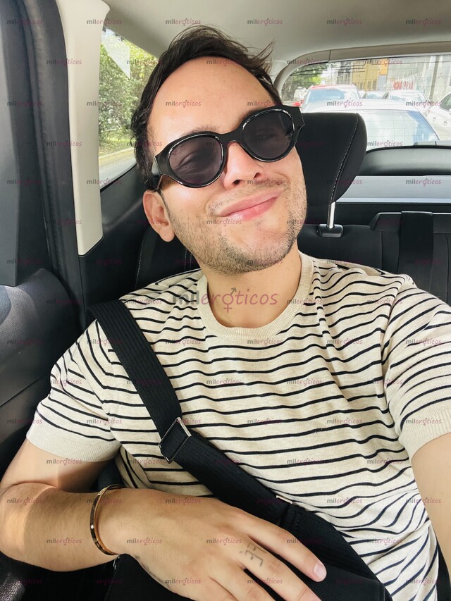 FOTOS DE ACTIVO COMPLACIENTE 19 CM, EDUCADO , RESPETUOSO, GUAPO Y ATENTO.