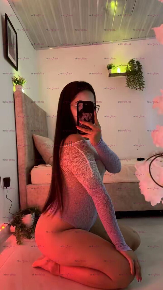 FOTOS DE SOY DANIA TU SEXY COLOMBIANA COMPLACIENTE Y FETICHISTA