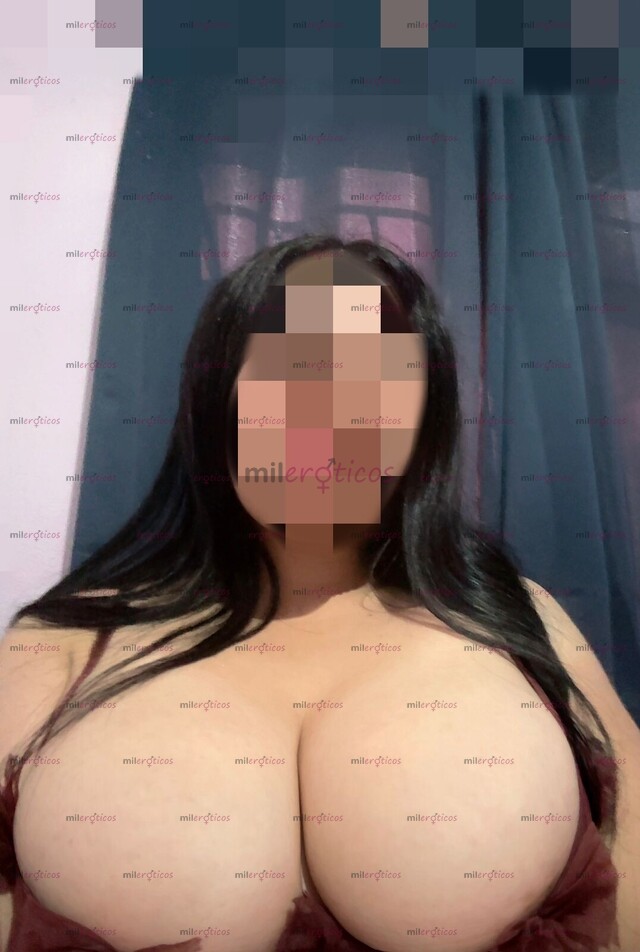 FOTOS DE ME MOJO RICO MIENTRAS ME NALGUEAS Y COJES MI VAGINA ESTRECHA