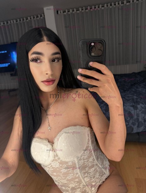 FOTOS DE TRAVESTI, SHEMALE FEMENINA SEXY MUÑECA EN BOGOTA SCORT TRANS TRAVESTI