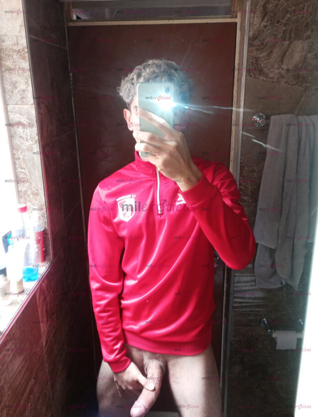 FOTOS DE JOVEN MUY CALIENTE DE 23 AÑOS, DEMASIADO COMPLACIENTE !!