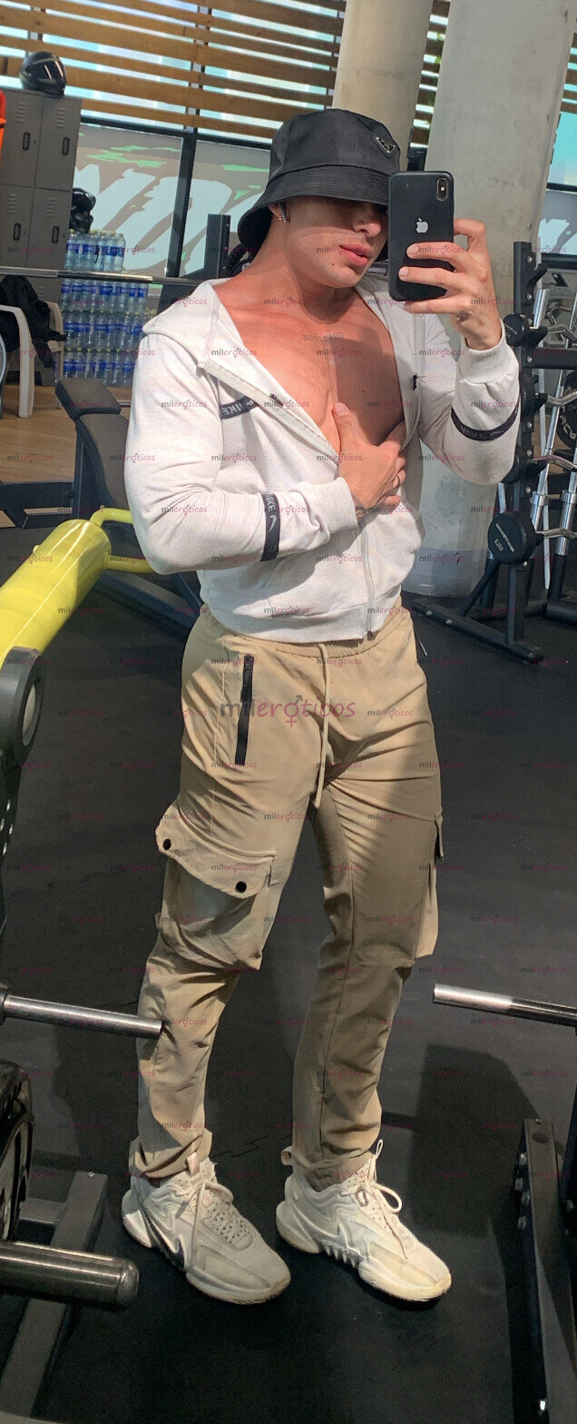 FOTOS DE SCORT GAY VERSÁTIL MODELO Y FITNESS EN TU CIUDAD