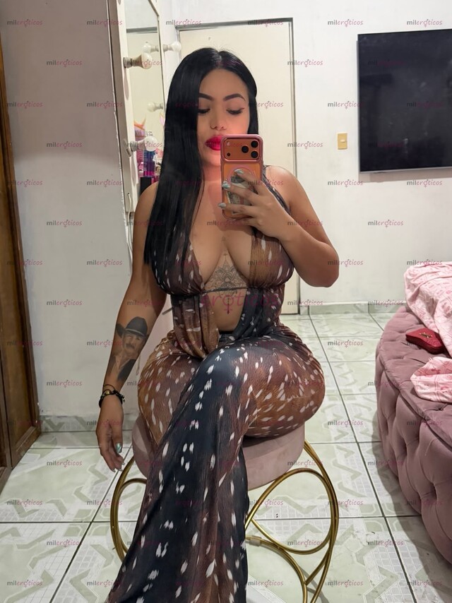 FOTOS DE PRECIOSA ESCORT, CULO DELICIOSO Y GRANDES TETAS. ORAL AL NATURAL