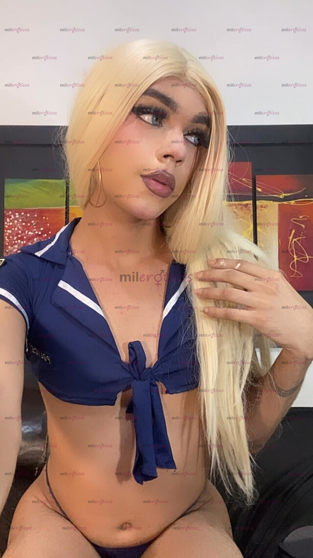 FOTOS DE LLEGÓ ANDREA NUEVA EN LA PAGINA ADICTA AL SEXO Y SÚPER COMPLACIENTE