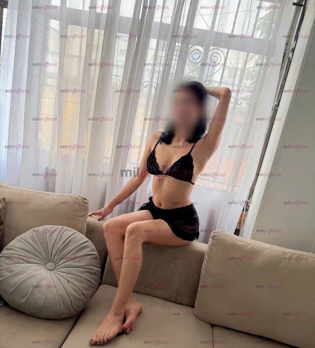 FOTOS DE MELANI 18 AÑOS UNA VERDADERA TEENS ,SEXI FLAQUITA