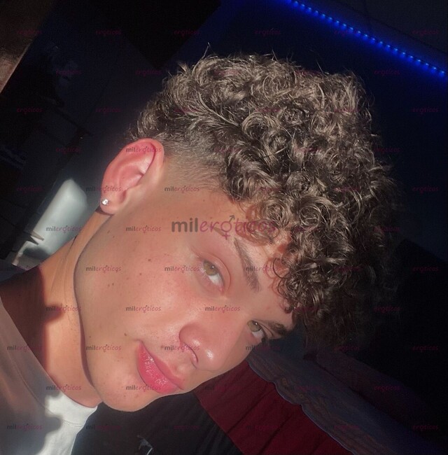 FOTOS DE CHICO VERSÁTIL, CALIENTE JOVEN DISCRETO Y SIMPÁTICO