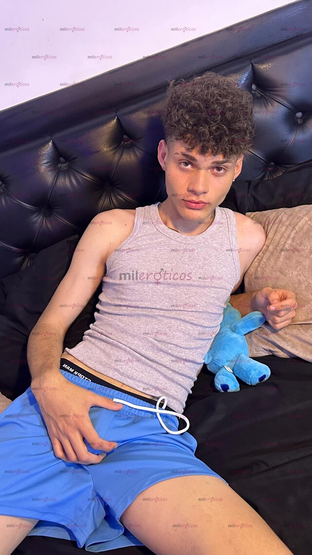 FOTOS DE CHICO VERSÁTIL, CALIENTE JOVEN DISCRETO Y SIMPÁTICO
