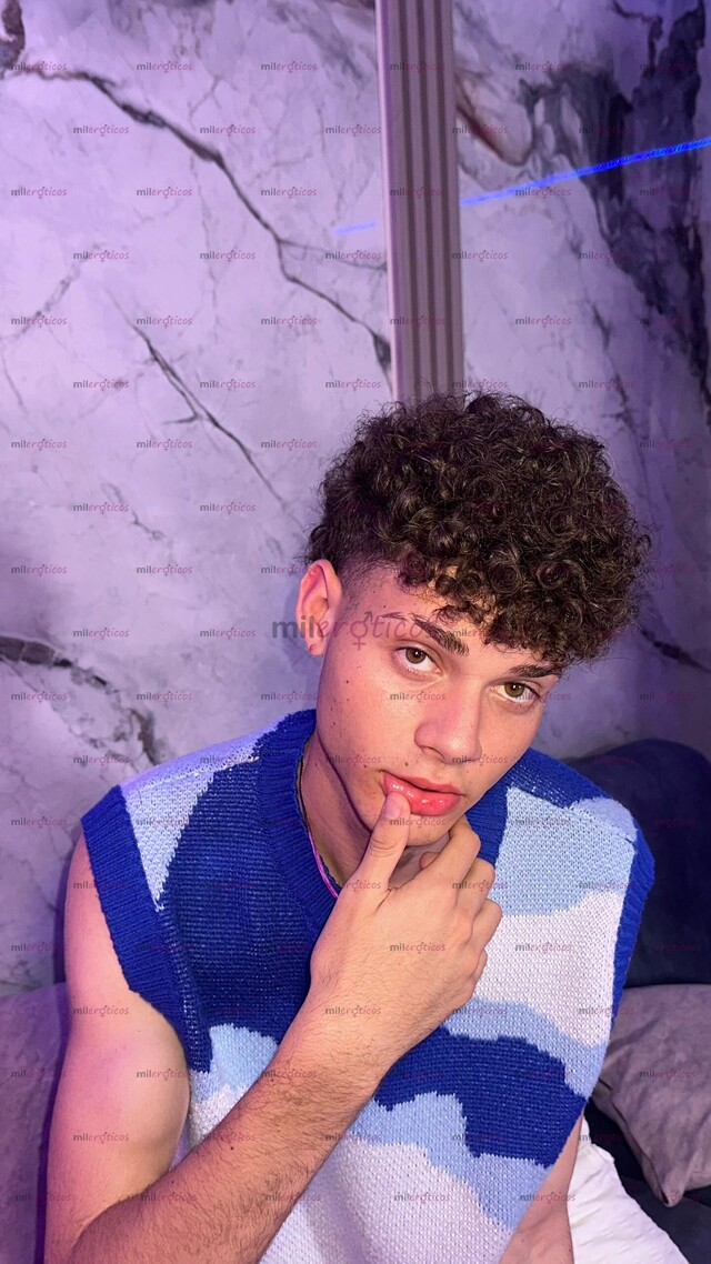 FOTOS DE CHICO VERSÁTIL, CALIENTE JOVEN DISCRETO Y SIMPÁTICO
