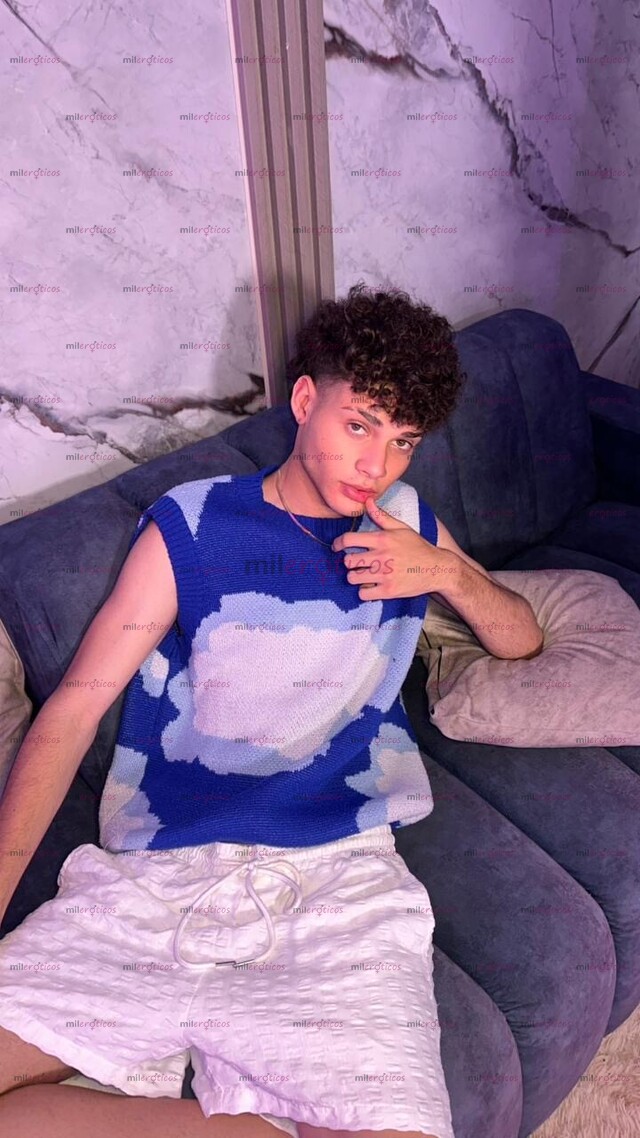 FOTOS DE CHICO VERSÁTIL, CALIENTE JOVEN DISCRETO Y SIMPÁTICO