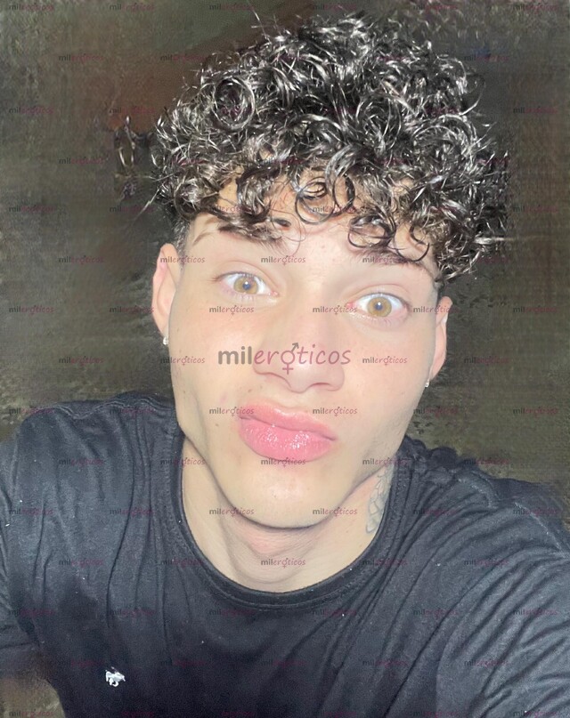 FOTOS DE CHICO VERSÁTIL, CALIENTE JOVEN DISCRETO Y SIMPÁTICO