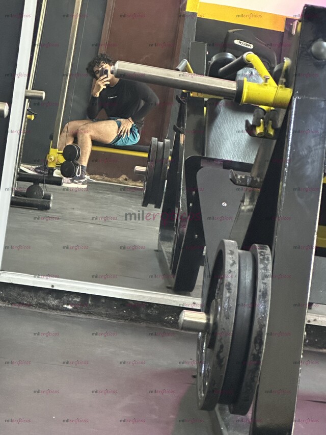 FOTOS DE COLAGENO DE 26 AÑOS DOTADO Y CON EXCESO DE TESTO