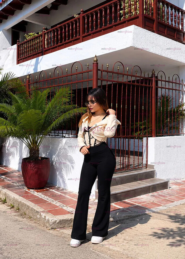 FOTOS DE CHICA DE PIEL BLANCA MONA TATUADA LUXURY BRASILERA