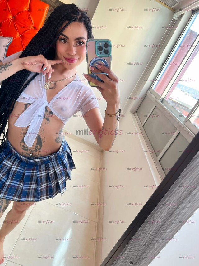 FOTOS DE MELANY SENSUALIDAD, ELEGANCIA Y UN ENCANTO EXÓTICO QUE TE VA A FASCINAR