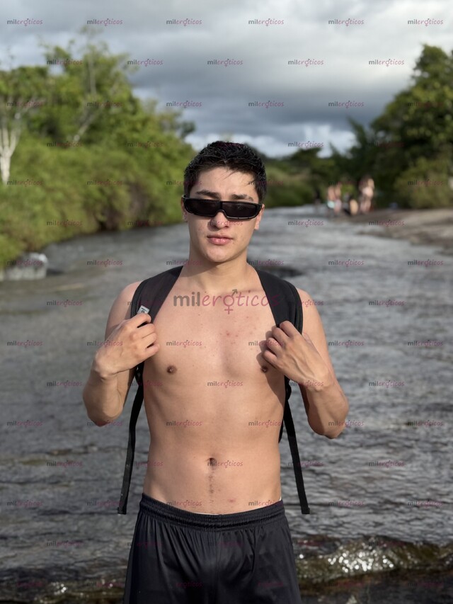FOTOS DE VARONIL DISCRETO , VERSÁTIL, ARRECHO Y COMPLACIENTE