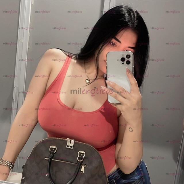 FOTOS DE IVANNA CHICA NUEVA EN LA PÁGINA CON UNAS RICAS BOBBIES Y NALGAS