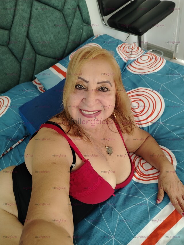 FOTOS DE MARCELA MADURA DIOSA DE LA MAMADA UNICA EN CALI
