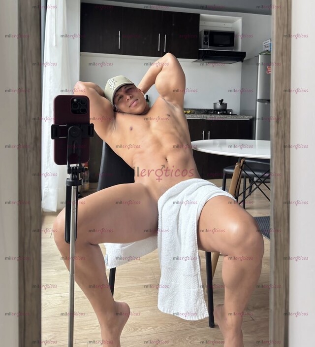 FOTOS DE MODELO SCORT MASAJISTA. MORENO SEXY MUSCULOSO DISPONIBLE