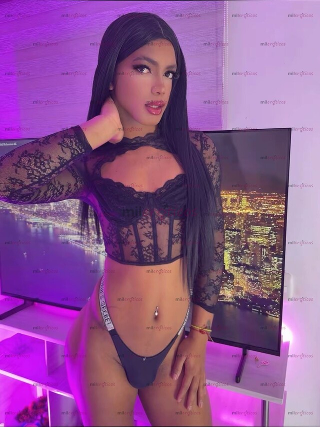 FOTOS DE MORENA ARDIENTE Y ERECTA: DISPONIBLE CON GANAS DE TODO Y SIN TABÚES