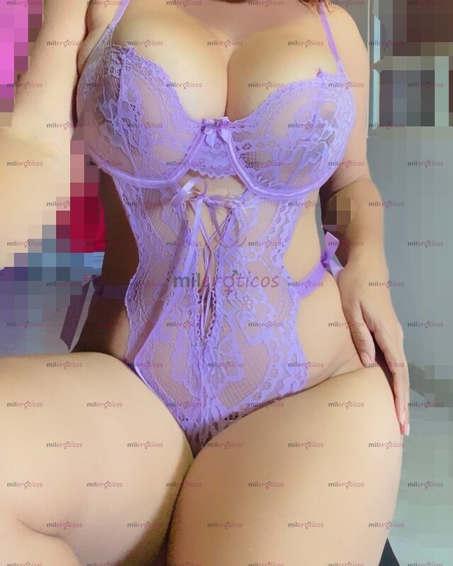 FOTOS DE ISABELLA DELICIOSAS CON UNA VAGINA ESTRECHO YA Y MOJADORA ESPERANDO POR TU PENE