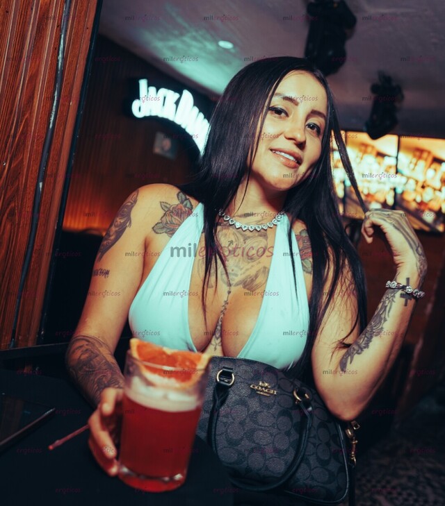 FOTOS DE PUTITA PAISA EN CANCUN CALIENTE DELGADA TATUADA EXOTICA