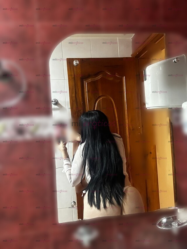 FOTOS DE ESTRECHITA MAMODORA UNIVERSITARIA 24H ACTIVA CARIÑO