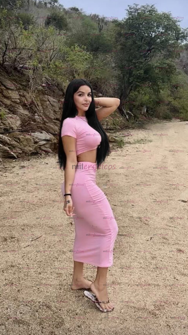FOTOS DE KAREN CON UNA RICA VERGA DE 18 CM QUE PUEDES DISFRUTAR Y MI RICO CULO APRETADITO