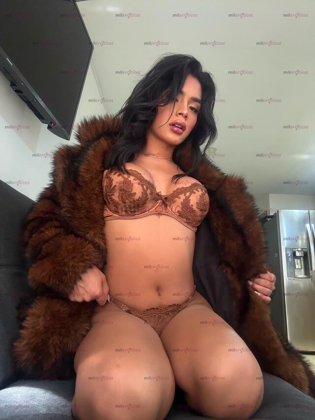 FOTOS DE BONITA DE CARA DE CUERPO BUENA VERGA Y CULO APRETADO TRANS PASIVA Y ACTIVA