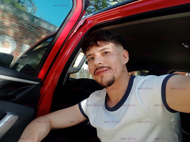 FOTOS DE HOLA MI NOMBRE ES GIOVANNI CON GANAS DE PASARLA RICO Y CONOCER PERSONAS