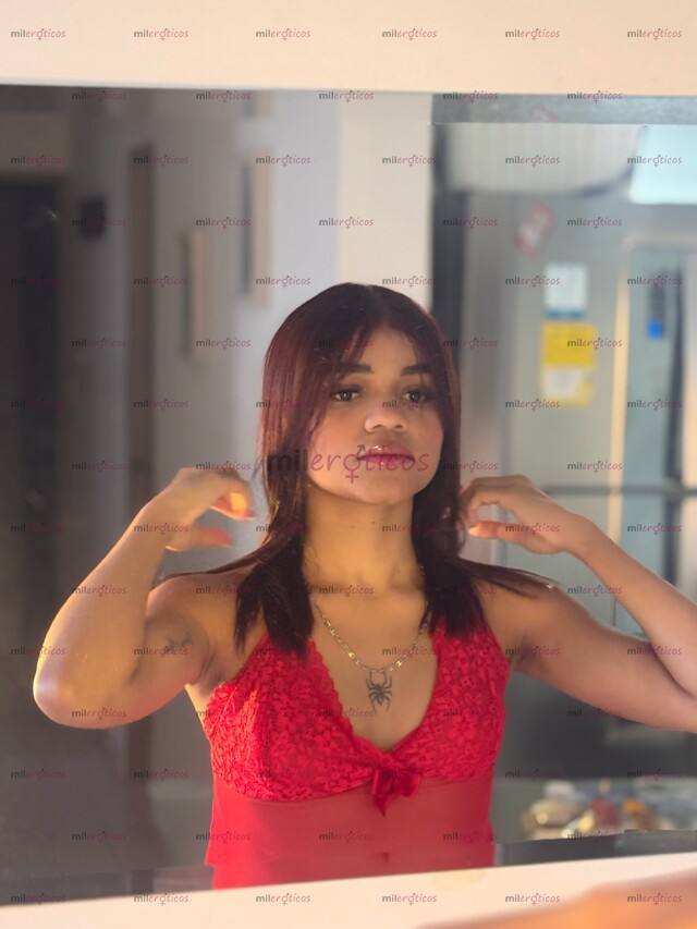 FOTOS DE DILATADORA MORENITA ARDIENTE COSTEÑA RICA