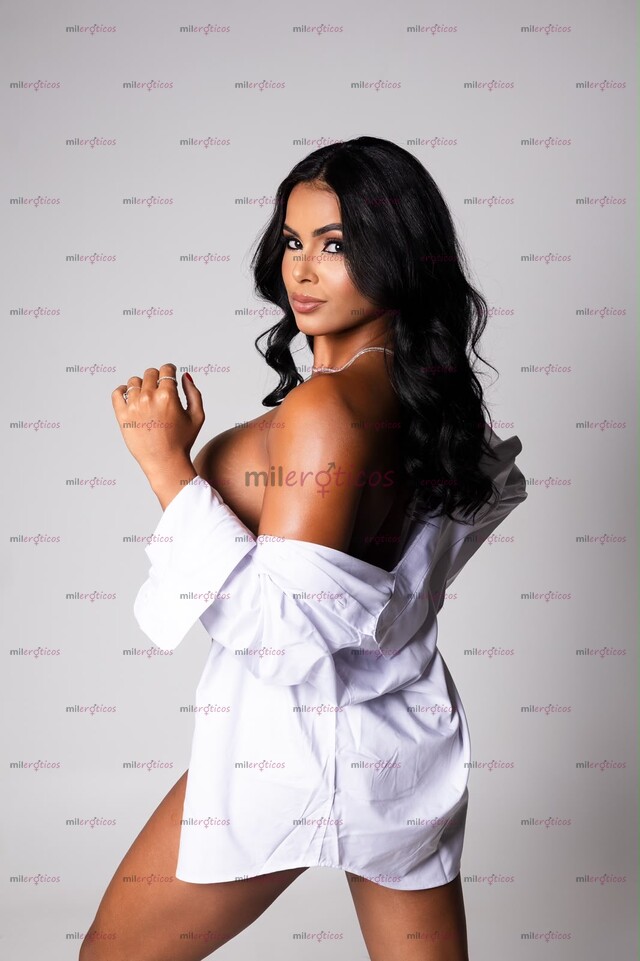 FOTOS DE LUANA MENDES BRASILEÑA EN CURTA TEMPORADA