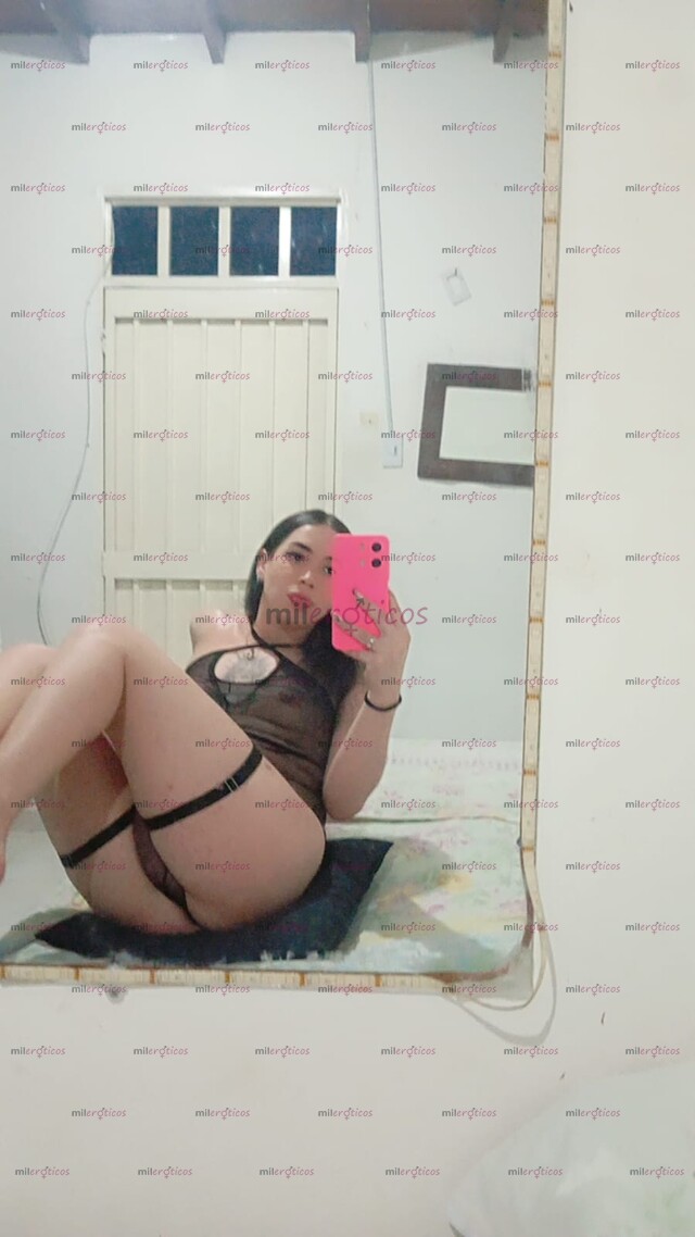 FOTOS DE APETITOSA FEMENINA NIÑA TRANS PAISA CON SENOS DESEOSOS EN HORMONAS