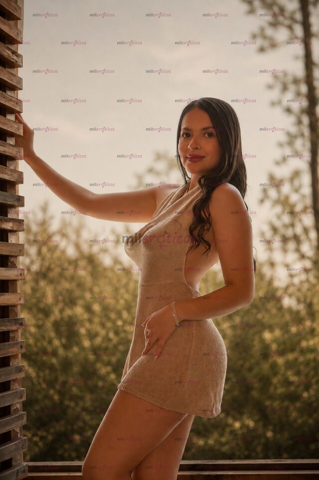 FOTOS DE MODELO COLOMBIANA FLAQUITA BONITA REAL SIN FILTROS POCOS DÍAS