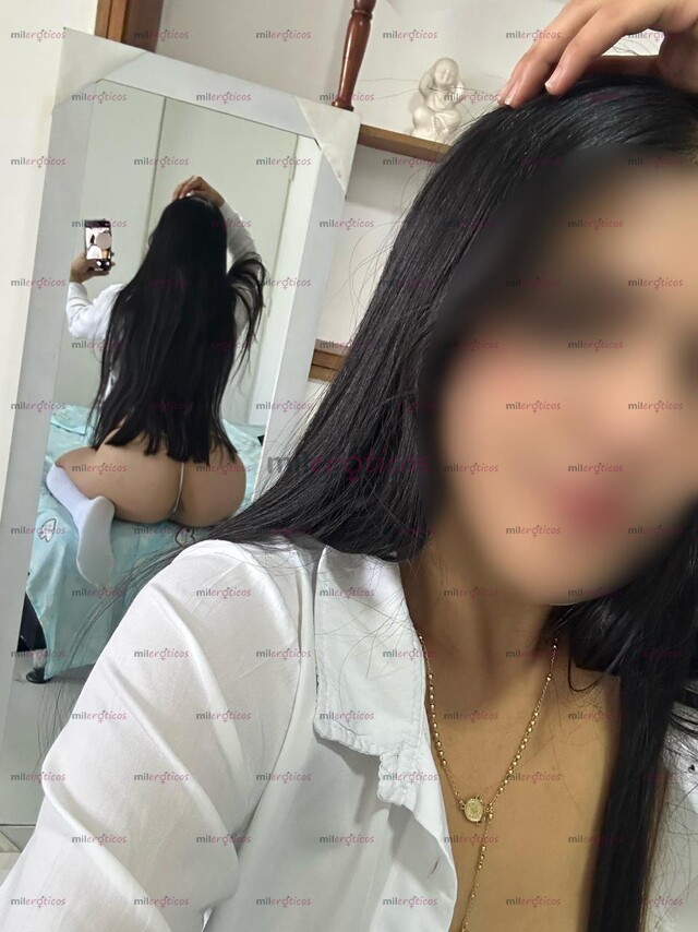 FOTOS DE VERÓNICA SEXY POLLITA DE 21 AÑOS PARA DARTE EL MEJOR SEXO DE TU VIDA.