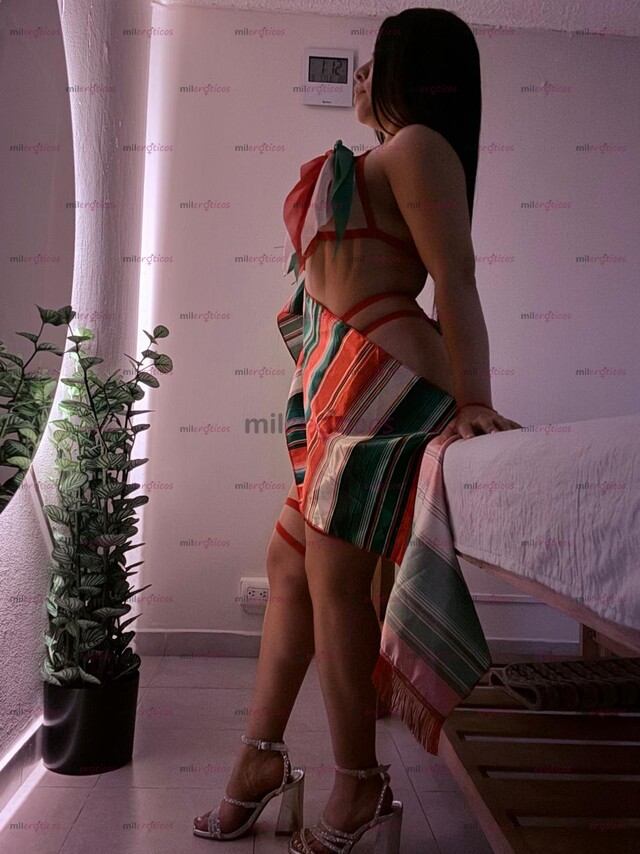 FOTOS DE MARIANA LINDA CHICA DE 19 AÑOS RECIBO EN MI DEPARTAMENTO CON TOTAL DISCRESION