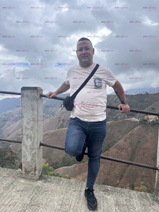FOTOS DE ¿TE GUSTAN LOS HOMBRES SEGUROS, DISCRETOS Y CON BUENA ACTITUD? TENGO 28 AÑOS
