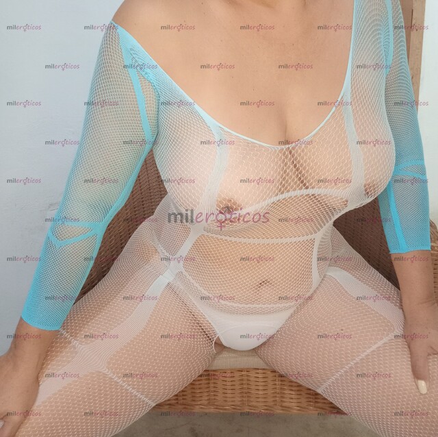 FOTOS DE MILF ENCANTADORA, COMPLACIENTE QUE TE DEJARA ENCANTANDO