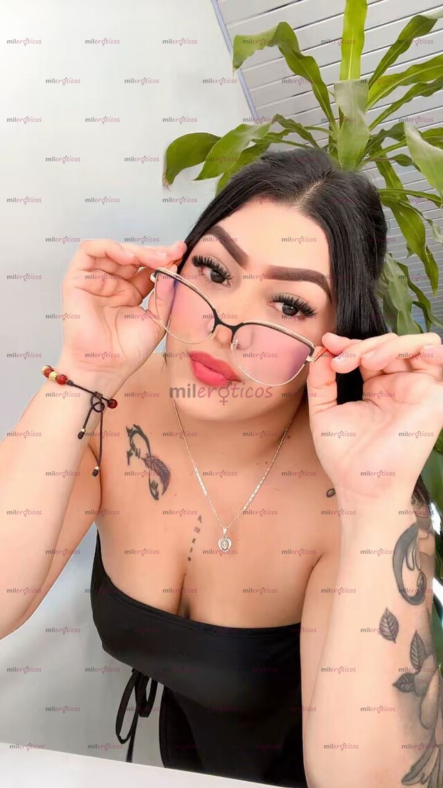 FOTOS DE MÍA SOY UNA HERMOSA CHICA CON ALTO NIVEL SENSUAL... MUY COMPLACIENTE