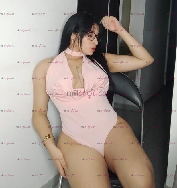 FOTOS DE CATA FLACA DELI SEXOSA JOVEN LATINA BRONCEADA MORBOSA TRATO DELICIOSO