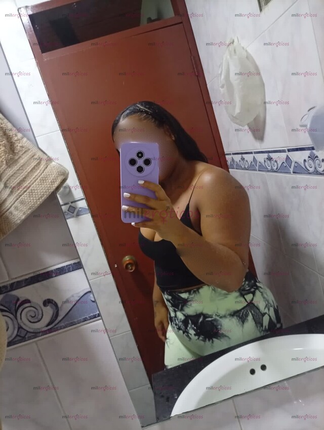 FOTOS DE HOLA AMOR MI NOMBRE ES STEFANY TENGO 20 AÑOS DEVUELTA EN CALI