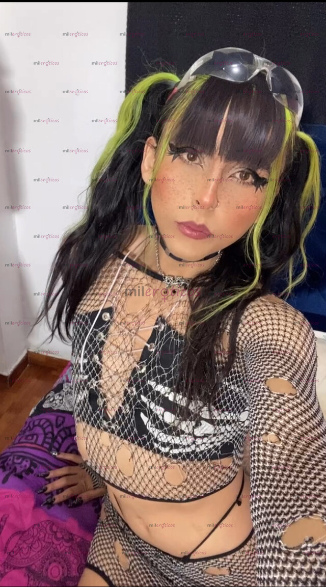 FOTOS DE ARDIENTE Y SUBLIMINAL POLLITA ; CON MUCHA LUJURIA