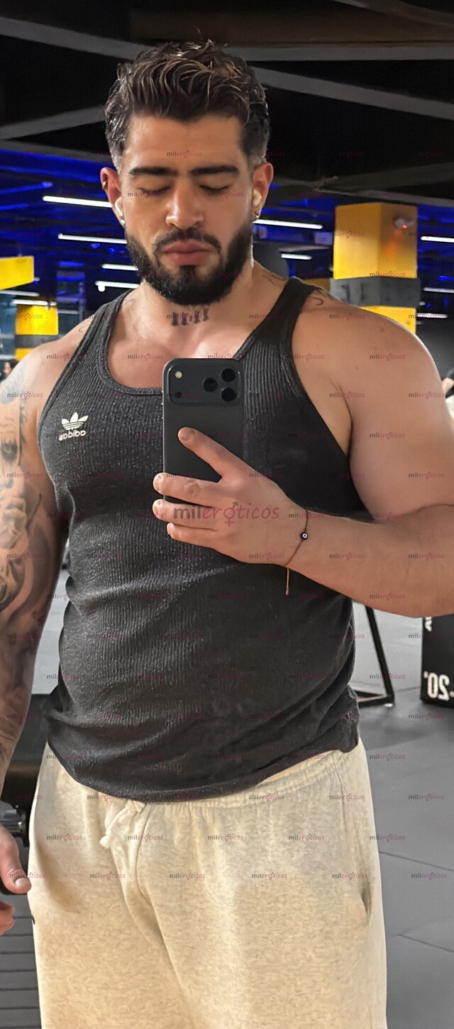 FOTOS DE ESCORT MEXICANO GUAPO Y CON EXCELENTE IMAGEN DE PASO POR LA CIUDAD