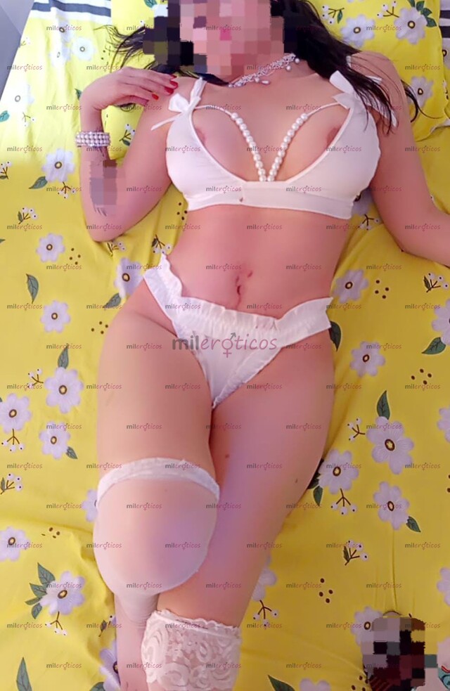 FOTOS DE FLAQUITA RICA Y APRETADITA CHUPADORA DE VERGAS DURAS