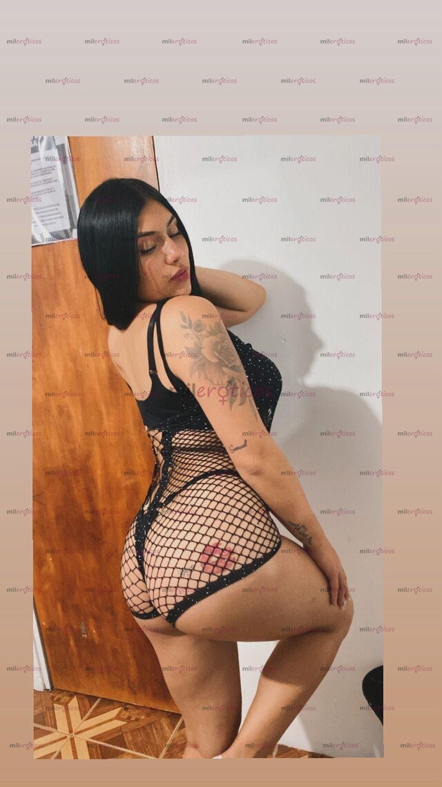 FOTOS DE SALOMÉ FLACA ESTRECHITA CON CUERPO SENSUAL Y UN LINDO ROSTRO