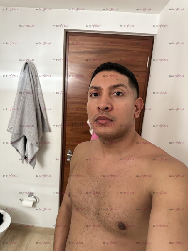 FOTOS DE PAISA ARRECHO DISPUESTO A COMPLACERTE EN TODO