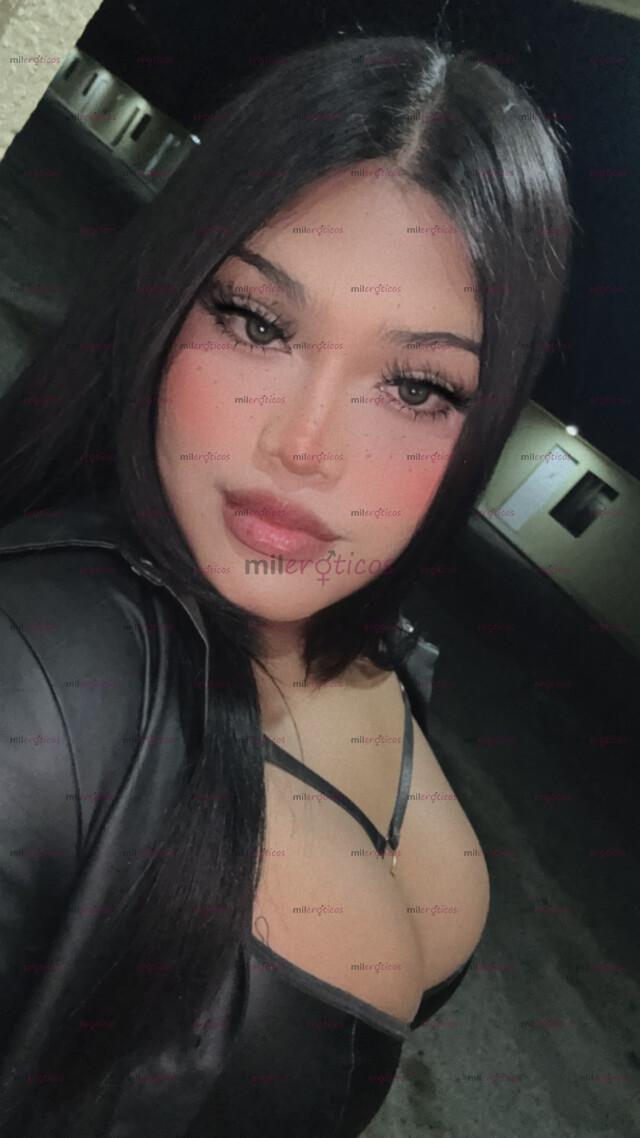 FOTOS DE ELLIE SU CHICA FAVORITA DE REGRESO MÁS CALIENTE Y MÁS TETONA