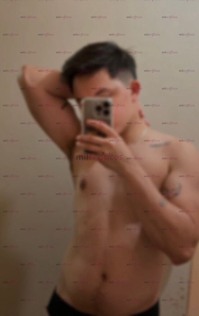 FOTOS DE CHICO UNIVERSITARIO DISPUESTO A COMPLACERTE