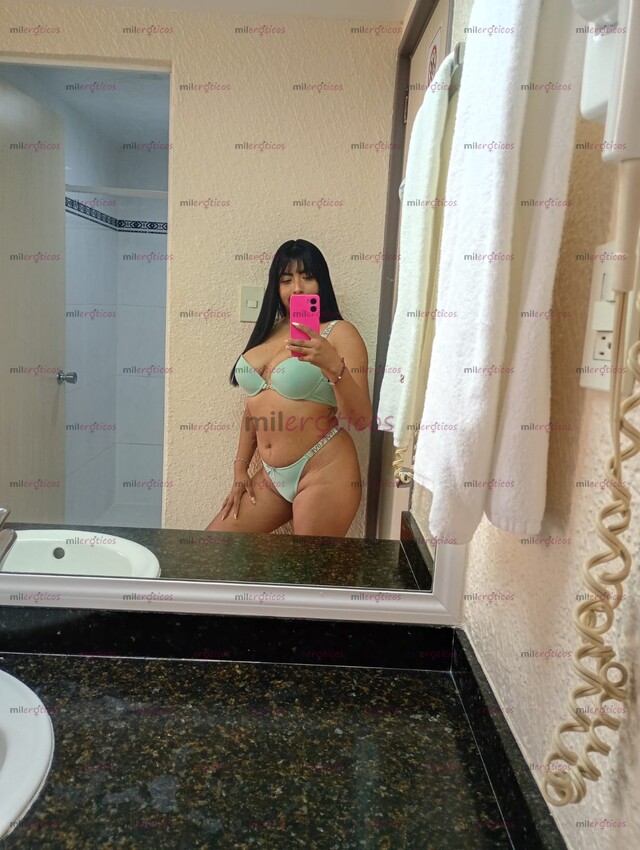 FOTOS DE EILEEN UNA NENA SUPER RIKA Y CALIENTE CON GANAS DE COGERTE Y Q ME DES SUPER RICO