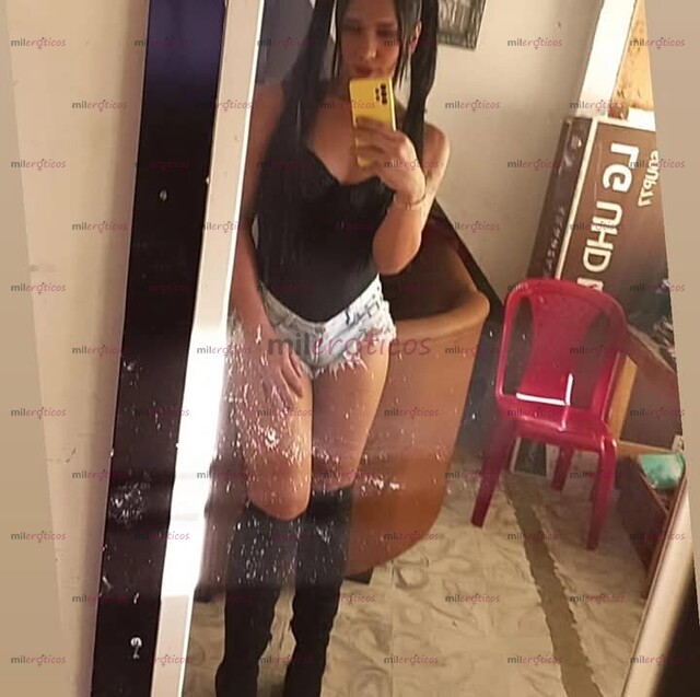 FOTOS DE CHAROL CHICA VERSATIL VERGONA MUY CALIENTE COMPLACIENTE